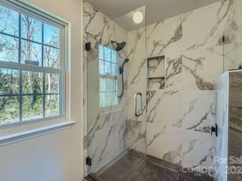 3753 Capps Hill Drive, Charlotte, NC 28216.  MLS# CAR4240768, YatesRealty ID 4466. 