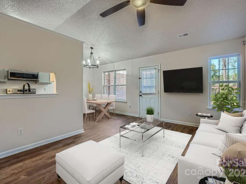 3753 Capps Hill Drive, Charlotte, NC 28216.  MLS# CAR4240768, YatesRealty ID 4466. 