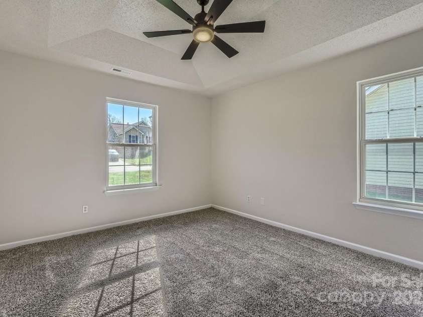 3753 Capps Hill Drive, Charlotte, NC 28216.  MLS# CAR4240768, YatesRealty ID 4466. 