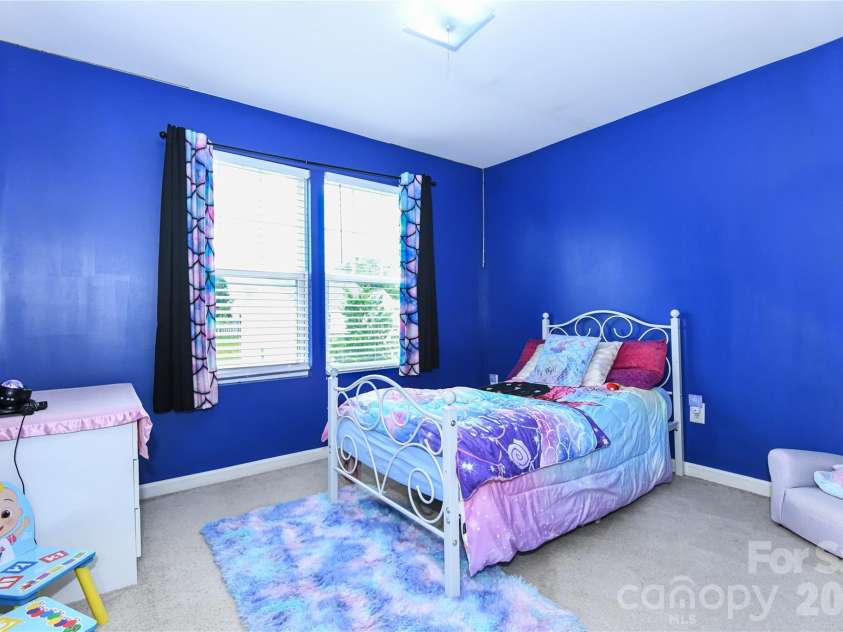 5149 Red Poll Drive, Greensboro, NC 27405.  MLS# CAR4411015, YatesRealty ID 44660. 2nd Bedroom