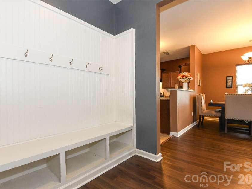 5149 Red Poll Drive, Greensboro, NC 27405.  MLS# CAR4411015, YatesRealty ID 44660. Mud Room