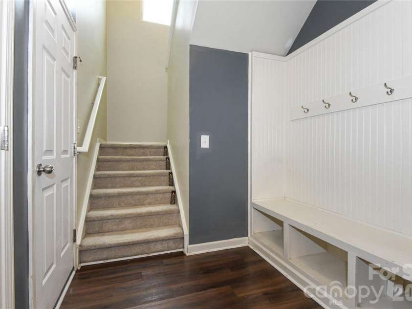 5149 Red Poll Drive, Greensboro, NC 27405.  MLS# CAR4411015, YatesRealty ID 44660. Mud Room Area