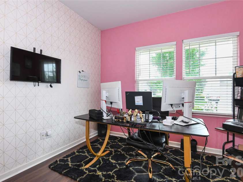 5149 Red Poll Drive, Greensboro, NC 27405.  MLS# CAR4411015, YatesRealty ID 44660. Office