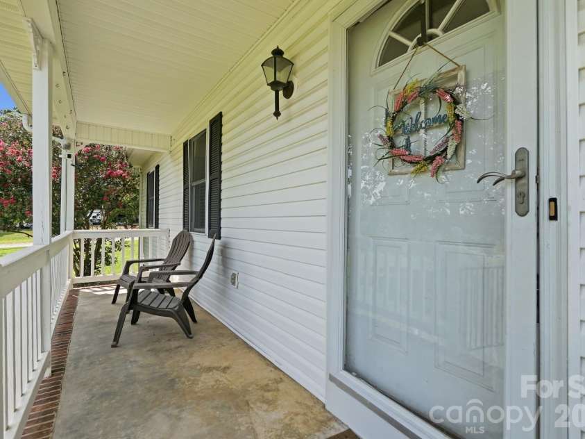 34295 Springdale Drive, New London, NC 28127.  MLS# CAR4413292, YatesRealty ID 44662. 
