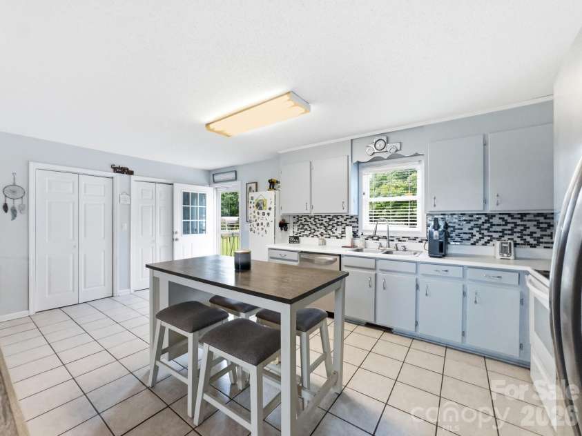 34295 Springdale Drive, New London, NC 28127.  MLS# CAR4413292, YatesRealty ID 44662. 