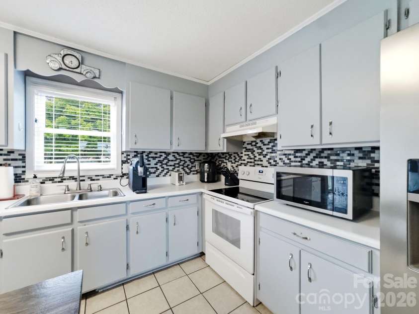 34295 Springdale Drive, New London, NC 28127.  MLS# CAR4413292, YatesRealty ID 44662. 