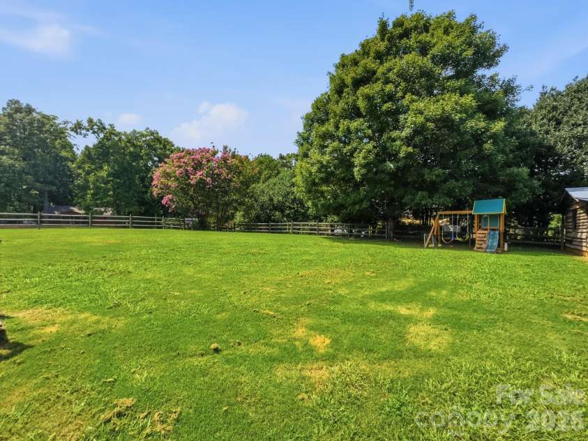 34295 Springdale Drive, New London, NC 28127.  MLS# CAR4413292, YatesRealty ID 44662. 