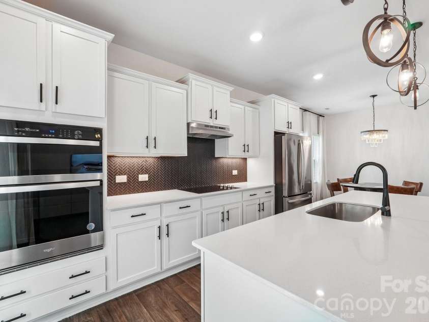 329 Wildmore Way, Charlotte, NC 28214.  MLS# CAR4413878, YatesRealty ID 44663. 