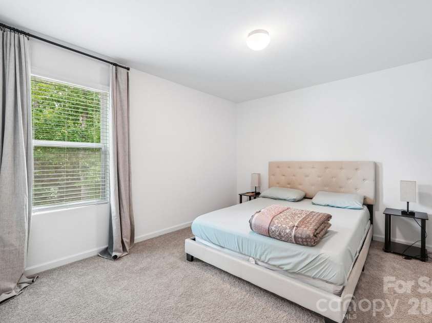 329 Wildmore Way, Charlotte, NC 28214.  MLS# CAR4413878, YatesRealty ID 44663. 