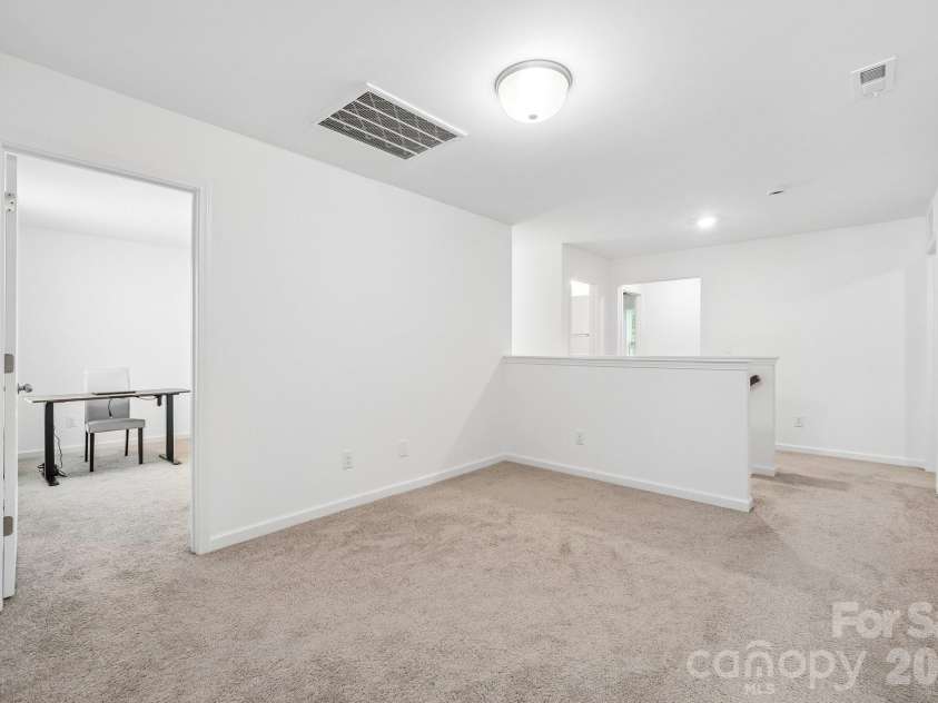 329 Wildmore Way, Charlotte, NC 28214.  MLS# CAR4413878, YatesRealty ID 44663. 