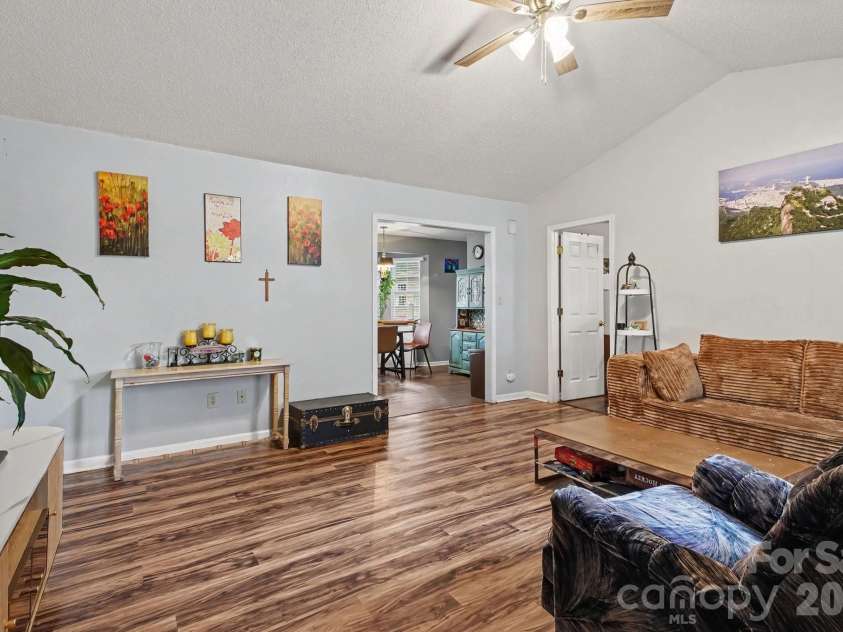 1209 Juniper Street, Kannapolis, NC 28081.  MLS# CAR4415022, YatesRealty ID 44666. 