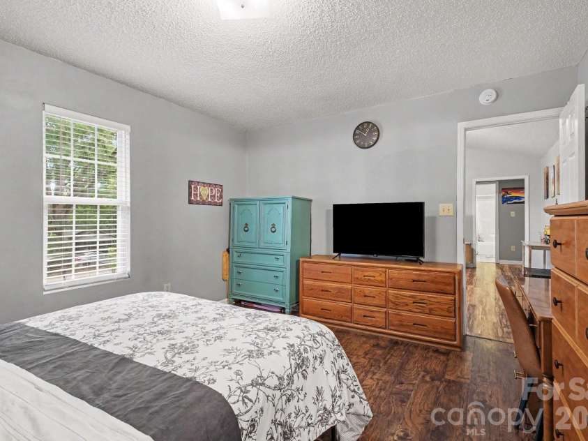1209 Juniper Street, Kannapolis, NC 28081.  MLS# CAR4415022, YatesRealty ID 44666. 