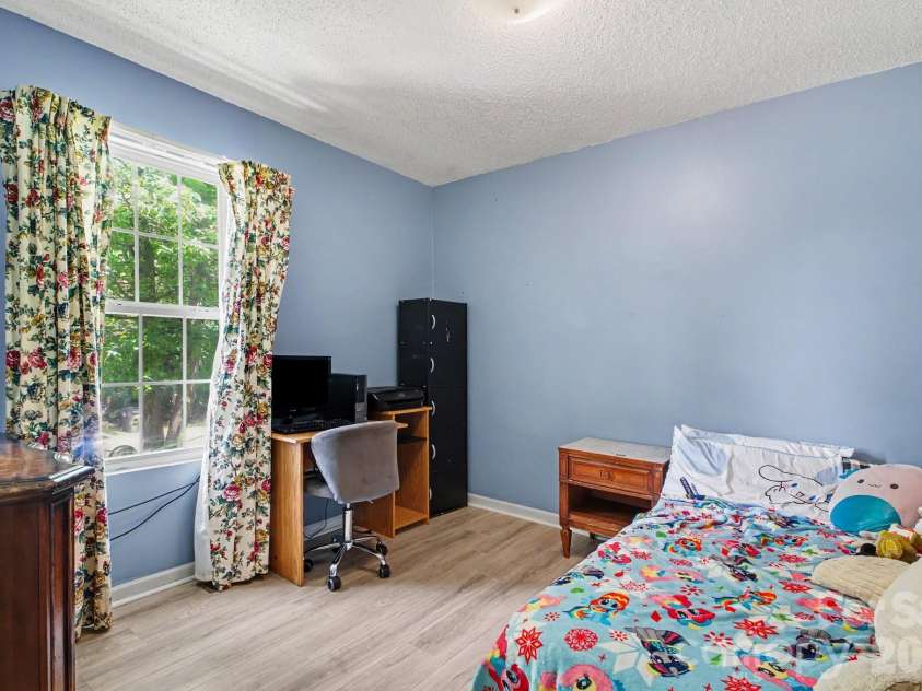 1209 Juniper Street, Kannapolis, NC 28081.  MLS# CAR4415022, YatesRealty ID 44666. 