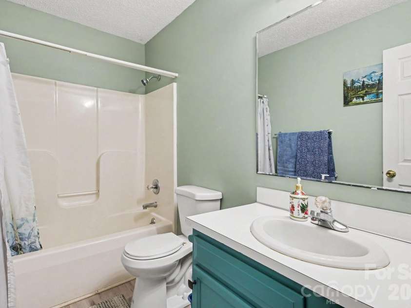 1209 Juniper Street, Kannapolis, NC 28081.  MLS# CAR4415022, YatesRealty ID 44666. 
