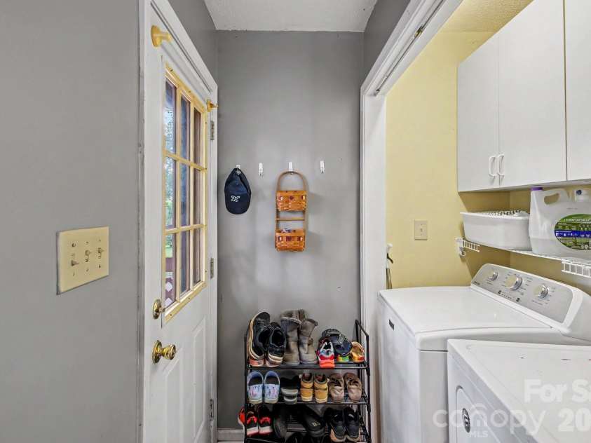 1209 Juniper Street, Kannapolis, NC 28081.  MLS# CAR4415022, YatesRealty ID 44666. 