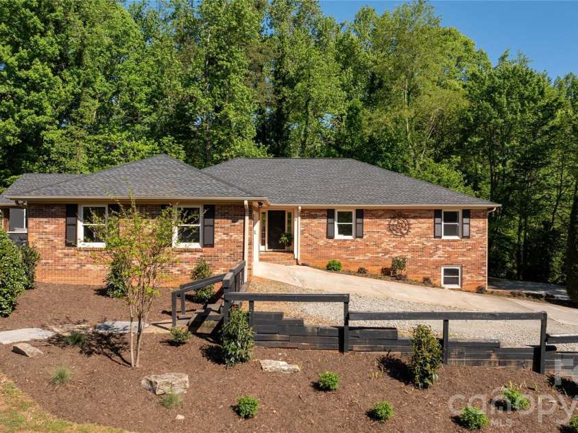 310 Case Street, Columbus, NC 28722.  MLS# CAR4371451, YatesRealty ID 44667. Front of home