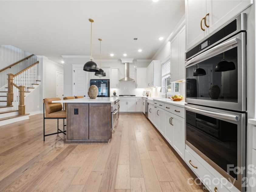 2503 Lydia Avenue, Charlotte, NC 28205.  MLS# CAR4412634, YatesRealty ID 44668. 