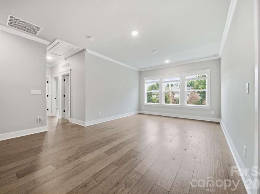 2503 Lydia Avenue, Charlotte, NC 28205.  MLS# CAR4412634, YatesRealty ID 44668. 