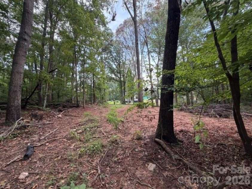 651 Bishs Way, Lincolnton, NC 28092.  MLS# CAR4415002, YatesRealty ID 44669. 