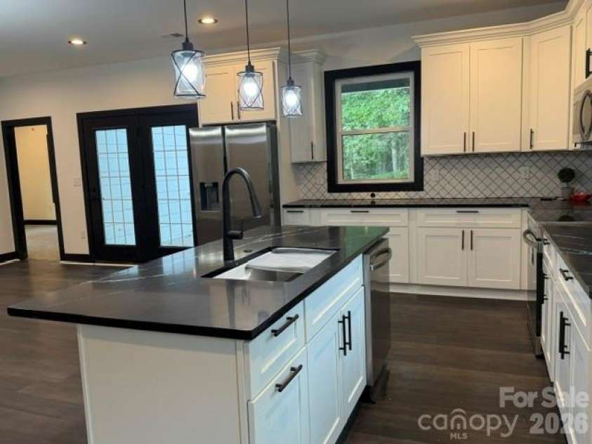 651 Bishs Way, Lincolnton, NC 28092.  MLS# CAR4415002, YatesRealty ID 44669. 