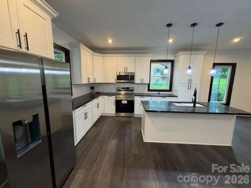 651 Bishs Way, Lincolnton, NC 28092.  MLS# CAR4415002, YatesRealty ID 44669. 