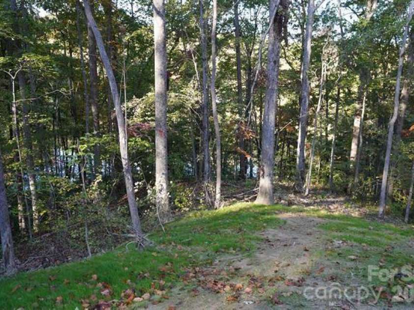 16 Forest Drive, Travelers Rest, SC 29690.  MLS# CAR4315401, YatesRealty ID 4467. 