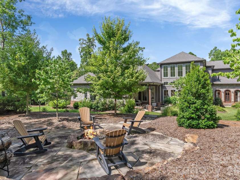 1905 White Tree Trail, Arden, NC 28704.  MLS# CAR4403022, YatesRealty ID 4467. 