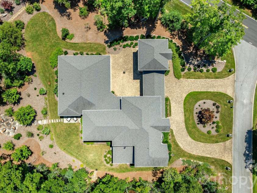 1905 White Tree Trail, Arden, NC 28704.  MLS# CAR4403022, YatesRealty ID 4467. 