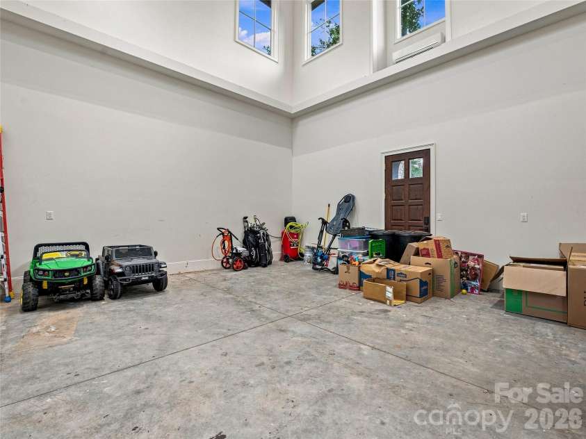 1905 White Tree Trail, Arden, NC 28704.  MLS# CAR4403022, YatesRealty ID 4467. 