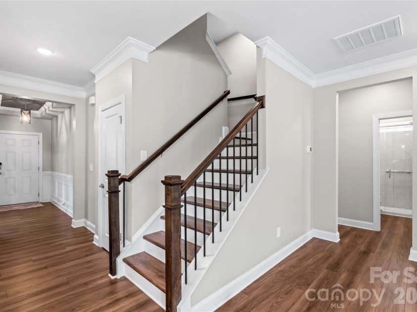 117 Farrier Lane, Statesville, NC 28677.  MLS# CAR4414632, YatesRealty ID 44670. Entry