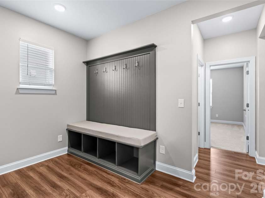 117 Farrier Lane, Statesville, NC 28677.  MLS# CAR4414632, YatesRealty ID 44670. Mudd Room/Drop Zone