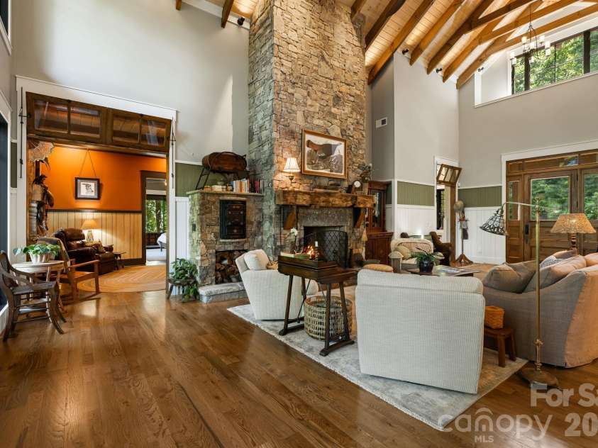 80 East Reach Road, Sylva, NC 28779.  MLS# CAR4414331, YatesRealty ID 44671. 