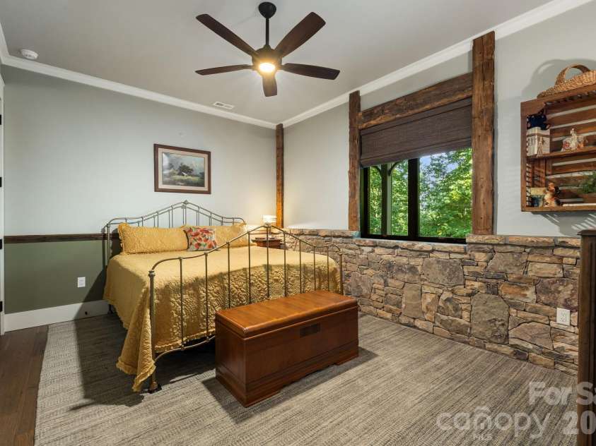 80 East Reach Road, Sylva, NC 28779.  MLS# CAR4414331, YatesRealty ID 44671. 