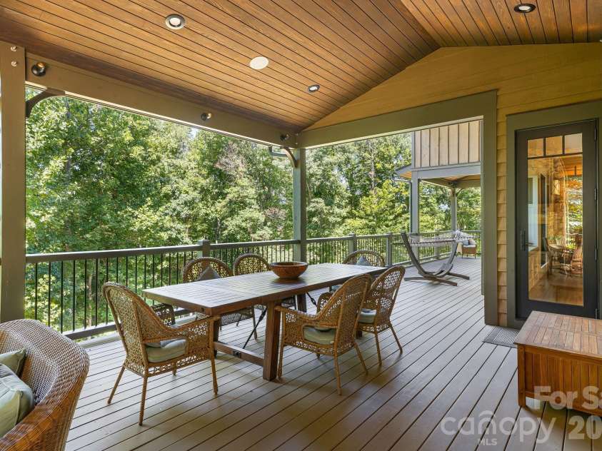 80 East Reach Road, Sylva, NC 28779.  MLS# CAR4414331, YatesRealty ID 44671. 