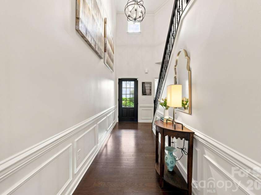 5842 Glassport Lane, Charlotte, NC 28210.  MLS# CAR4409928, YatesRealty ID 44677. 