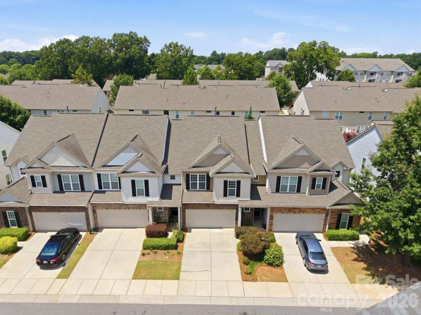 5842 Glassport Lane, Charlotte, NC 28210.  MLS# CAR4409928, YatesRealty ID 44677. 