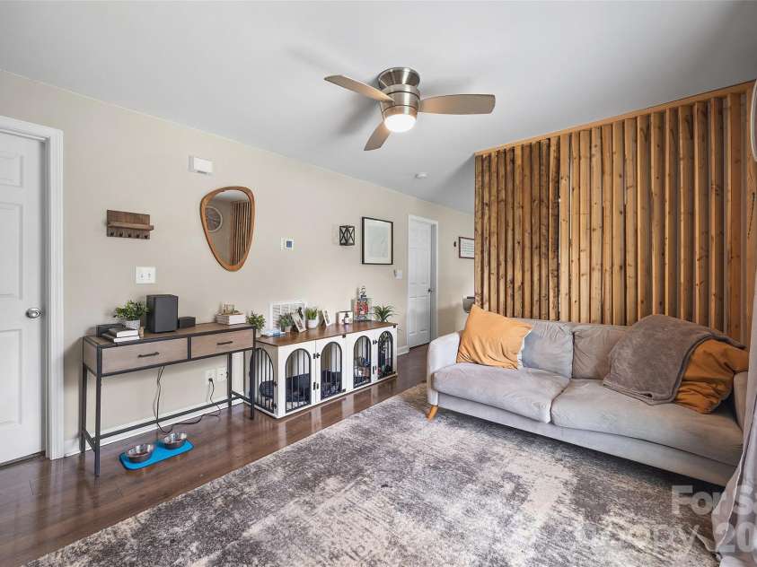 802 Grace Avenue, Kannapolis, NC 28083.  MLS# CAR4413262, YatesRealty ID 44679. 