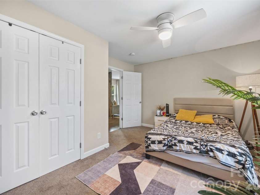 802 Grace Avenue, Kannapolis, NC 28083.  MLS# CAR4413262, YatesRealty ID 44679. 