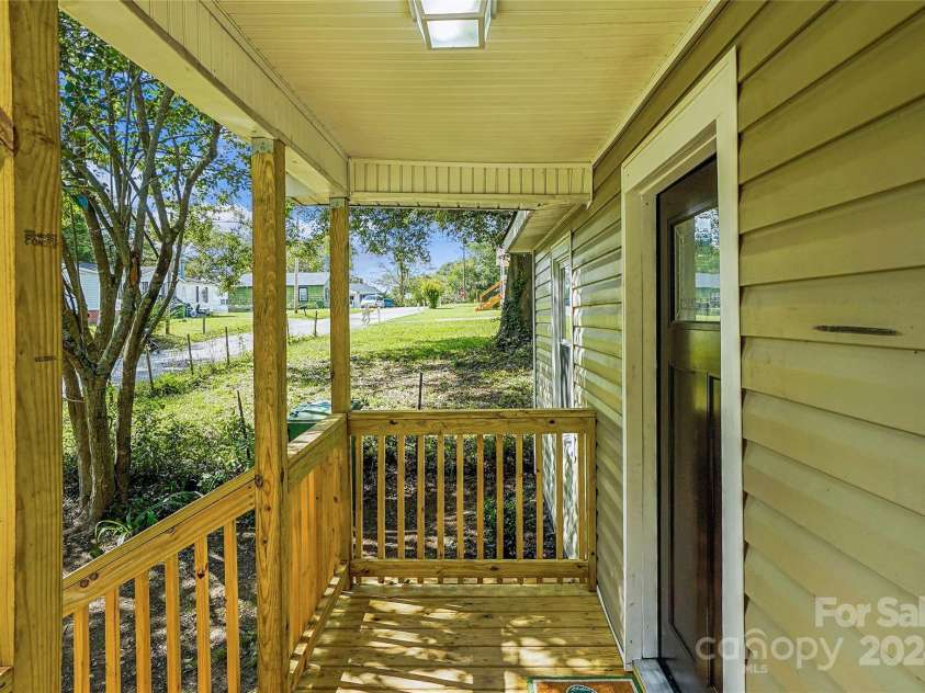 804 Sowell Street, Lancaster, SC 29720.  MLS# CAR4188430, YatesRealty ID 4468. 