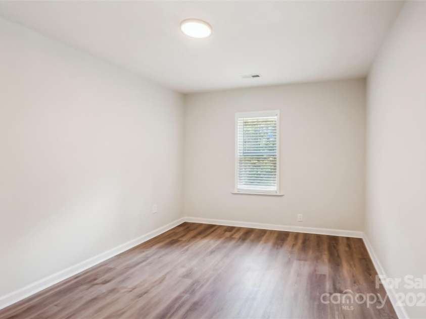 804 Sowell Street, Lancaster, SC 29720.  MLS# CAR4188430, YatesRealty ID 4468. 