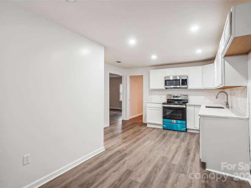 804 Sowell Street, Lancaster, SC 29720.  MLS# CAR4188430, YatesRealty ID 4468. 