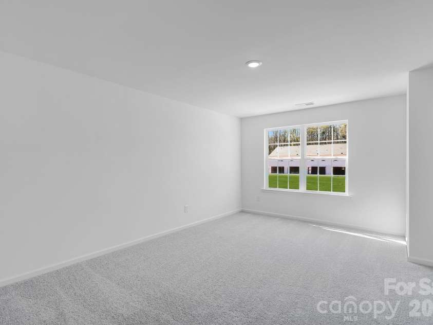 724 Sparano Loop, York, SC 29745.  MLS# CAR4415050, YatesRealty ID 44681. Photos are representational