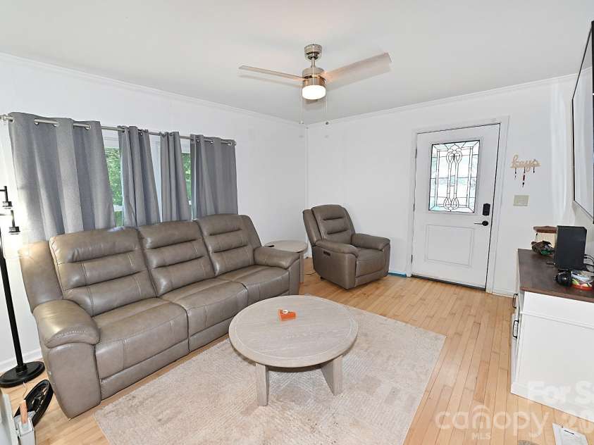 3392 Pearidge Road, Bostic, NC 28018.  MLS# CAR4414530, YatesRealty ID 44683. Living room