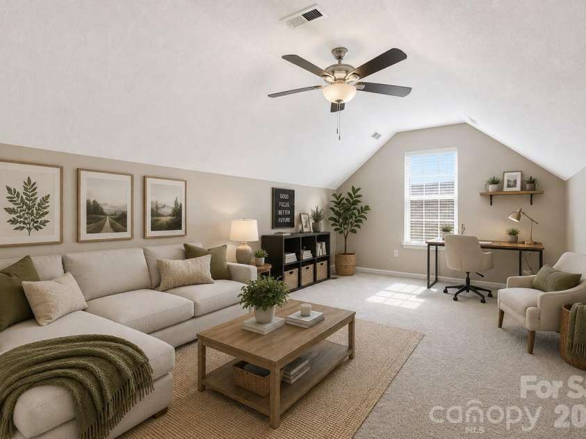 9611 Worley Drive, Charlotte, NC 28215.  MLS# CAR4415040, YatesRealty ID 44686. Virtually Staged Bonus Room
