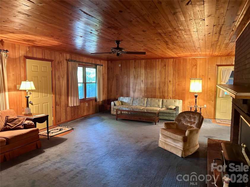 135 Davies Circle, Cleveland, NC 27013.  MLS# CAR4415052, YatesRealty ID 44688. 