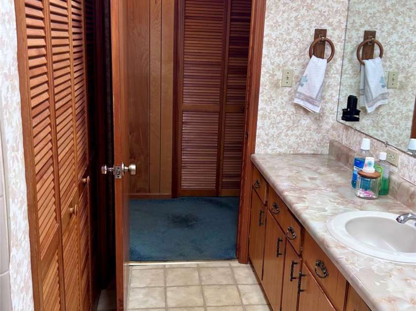 135 Davies Circle, Cleveland, NC 27013.  MLS# CAR4415052, YatesRealty ID 44688. 