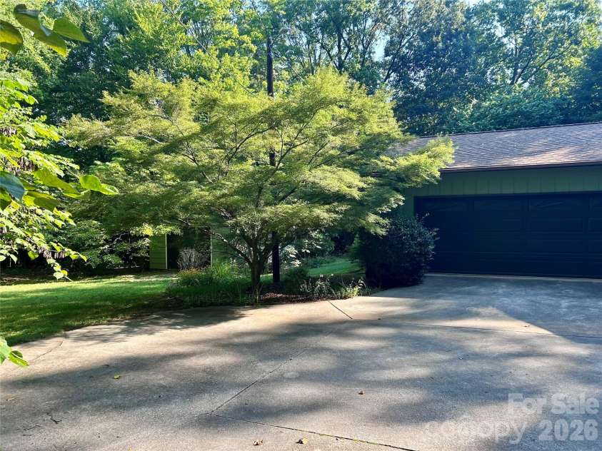 135 Davies Circle, Cleveland, NC 27013.  MLS# CAR4415052, YatesRealty ID 44688. 