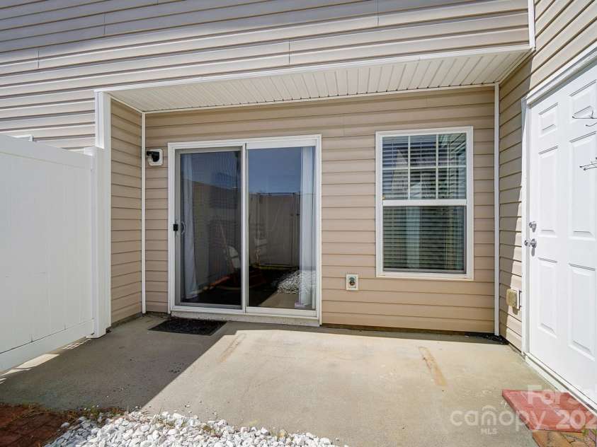309 River Clay Road, Fort Mill, SC 29708.  MLS# CAR4241023, YatesRealty ID 4469. 