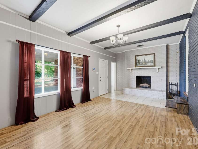 355 Swink Avenue, Salisbury, NC 28147.  MLS# CAR4402977, YatesRealty ID 44690. Den