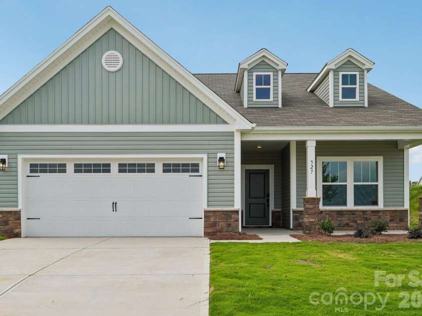 527 Gentle Bend Cove, Locust, NC 28097.  MLS# CAR4413705, YatesRealty ID 44692. 